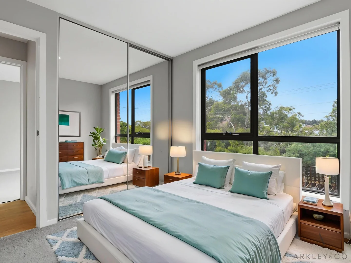 Additional image 10 of 1/170 Flagstaff Gully Road, Lindisfarne TAS 7015