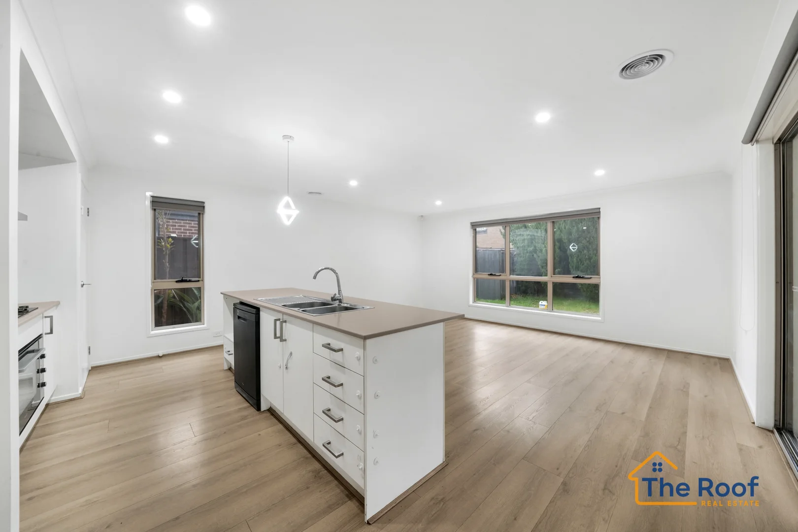 Additional image 7 of 18 Diamond Parade, Cobblebank VIC 3338