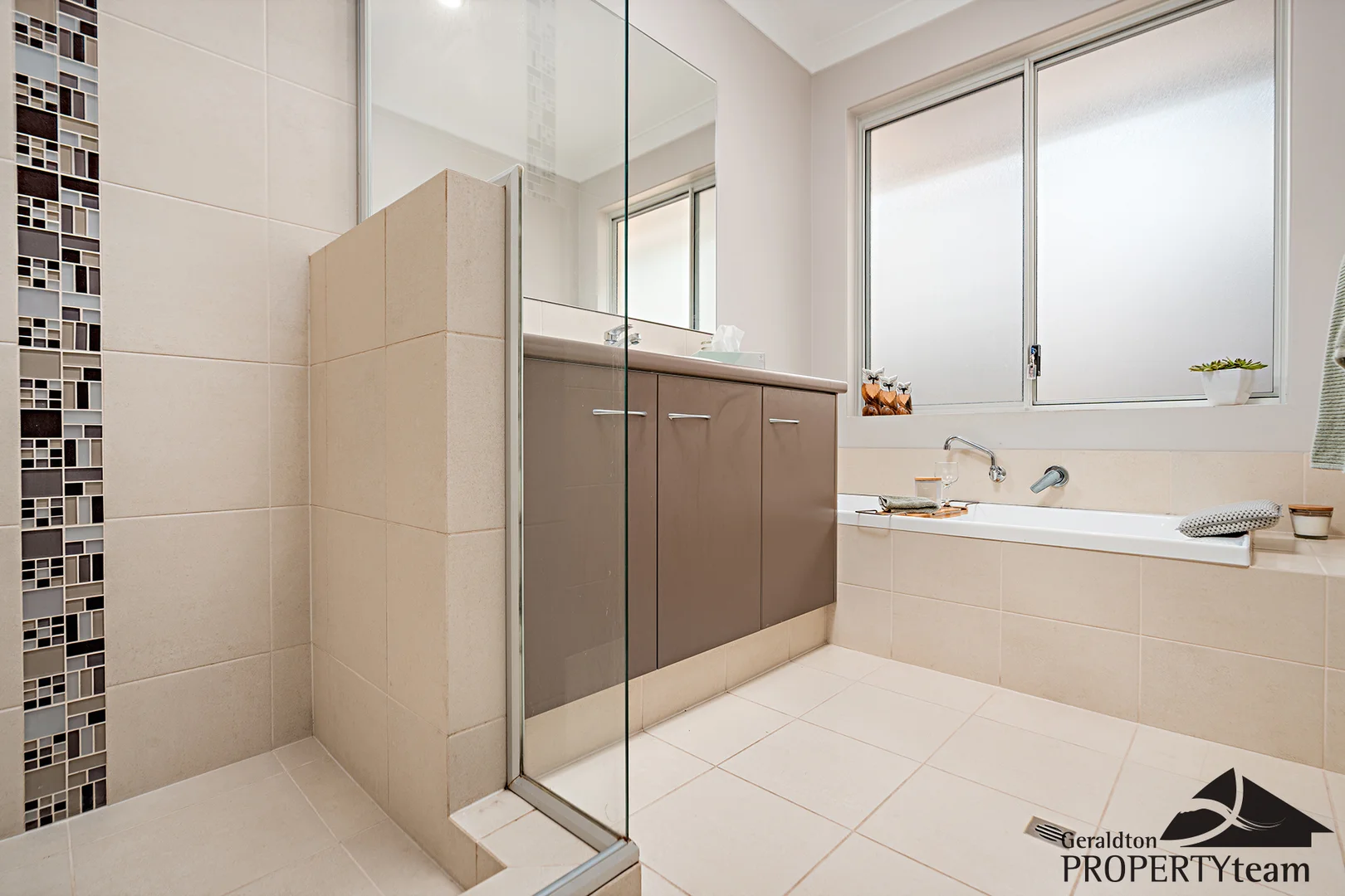 Additional image 17 of 130 Durlacher Street, Geraldton WA 6530