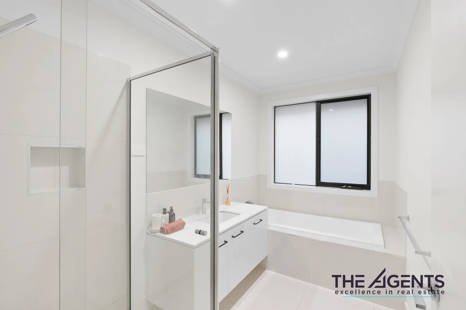 Additional image 10 of 6 Paradise Crescent, Aintree VIC 3336