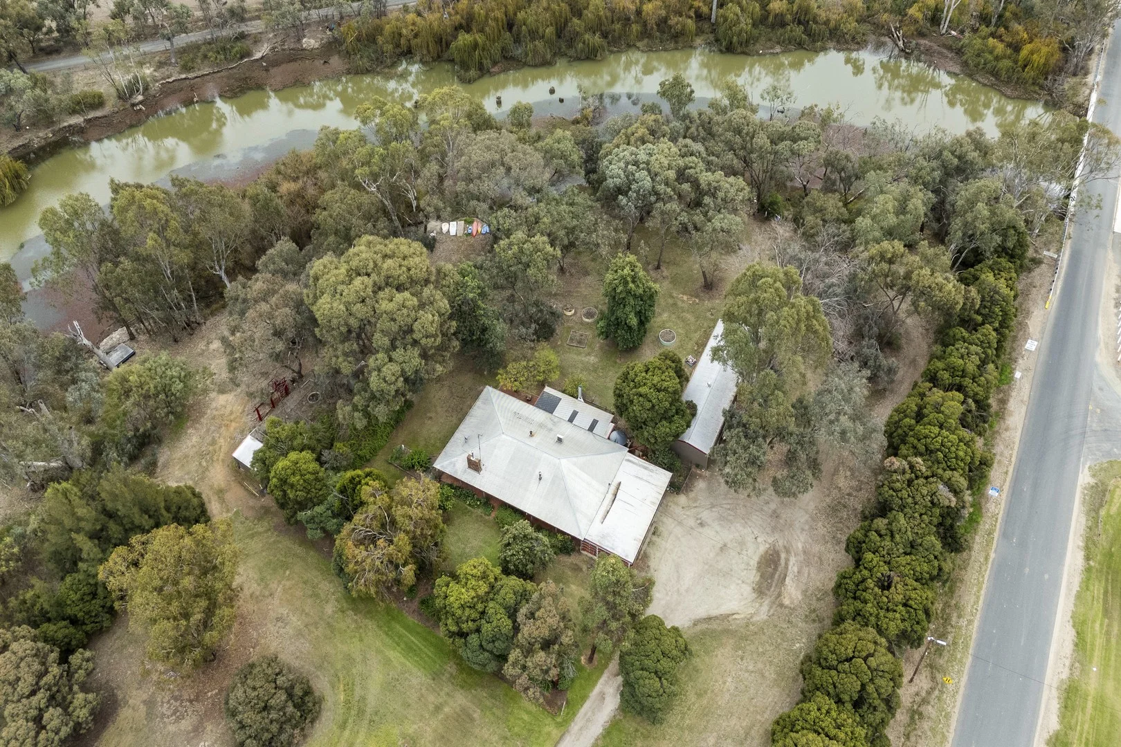 1 School Road, Gunbower VIC 3566