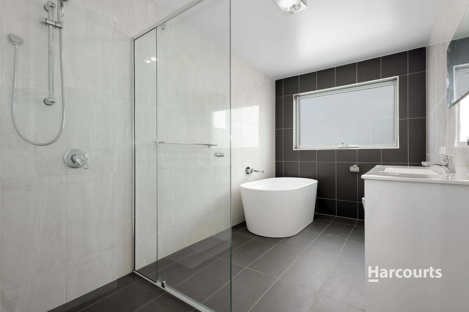 Additional image 6 of Units 1 & 2/39 Loongana Avenue, Shorewell Park TAS 7320