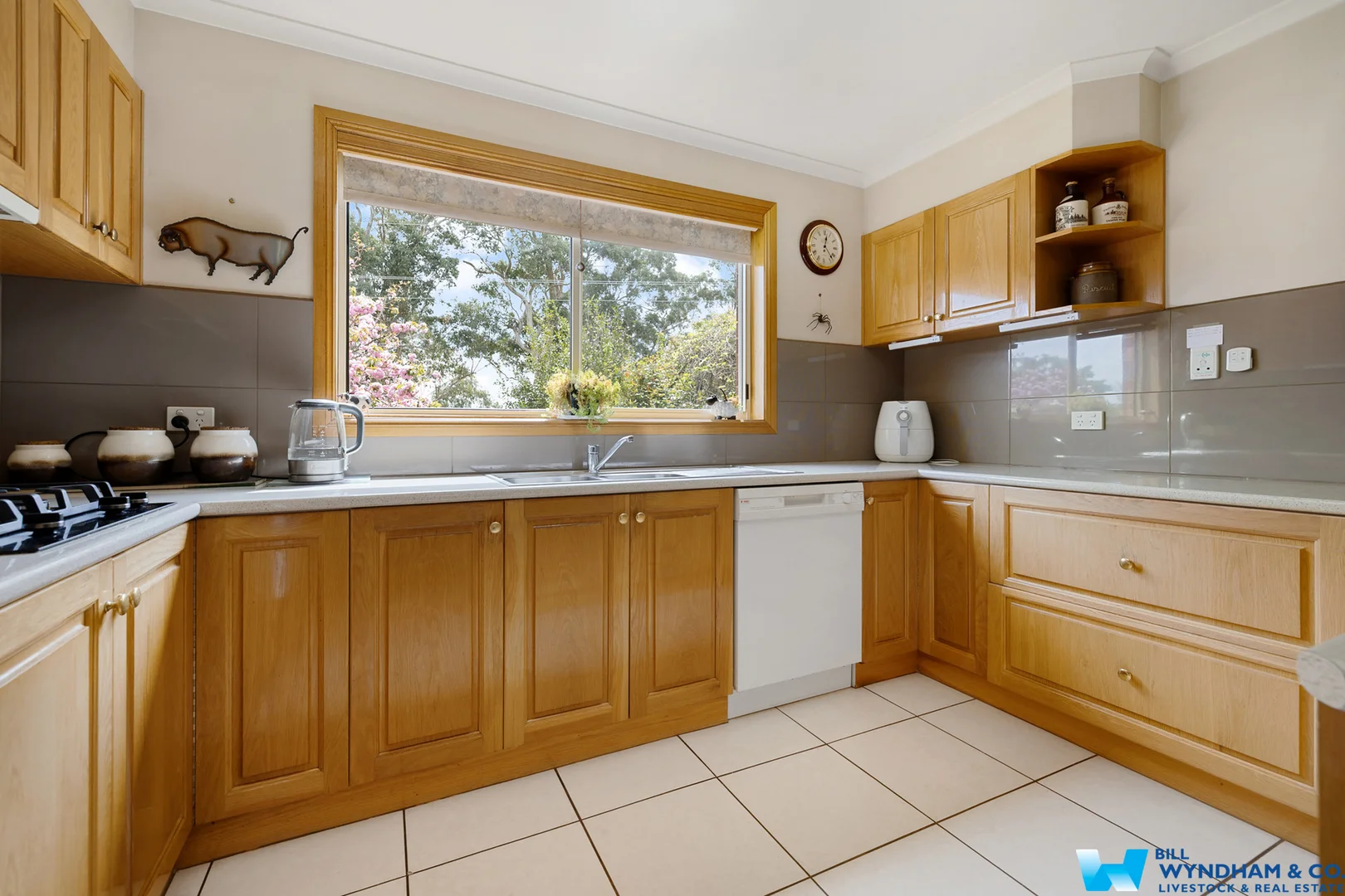 Additional image 10 of 44 Clifton Terrace, Wy Yung VIC 3875