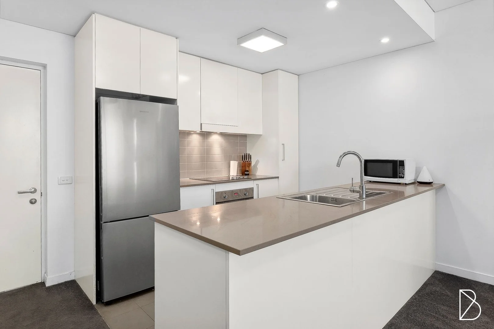 Additional image 3 of 61/116 Easty Street, Phillip ACT 2606