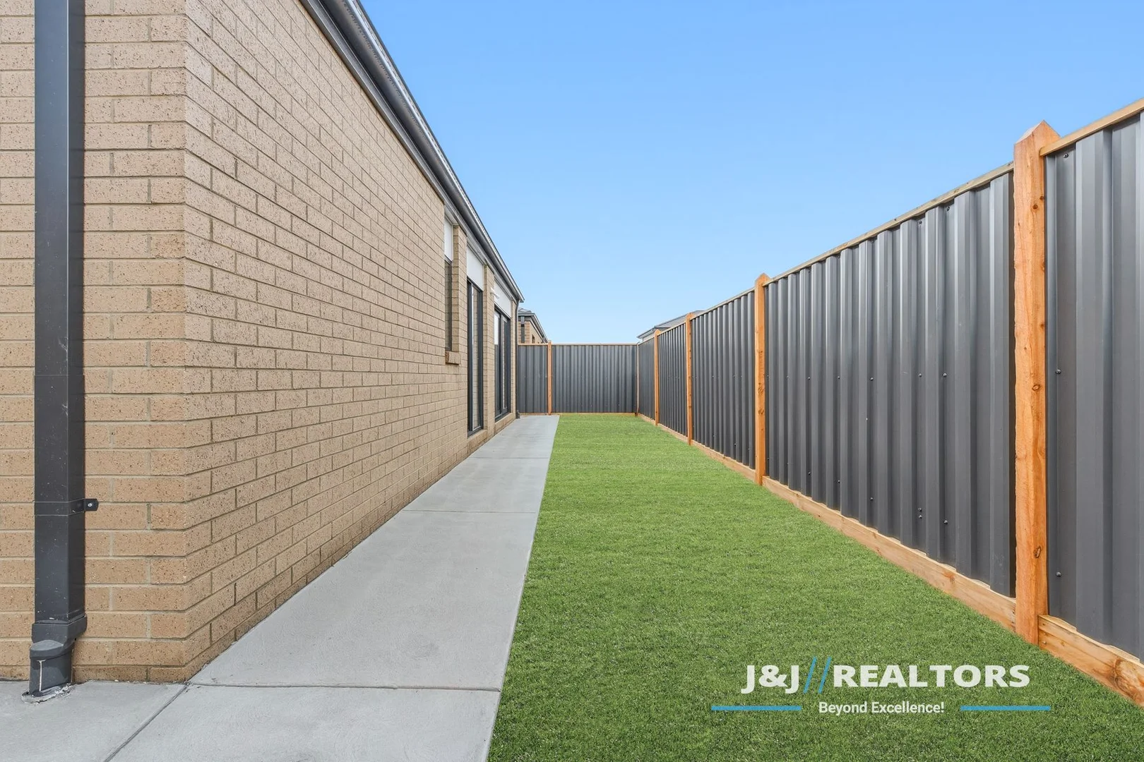 Additional image 8 of Clyde VIC 3978