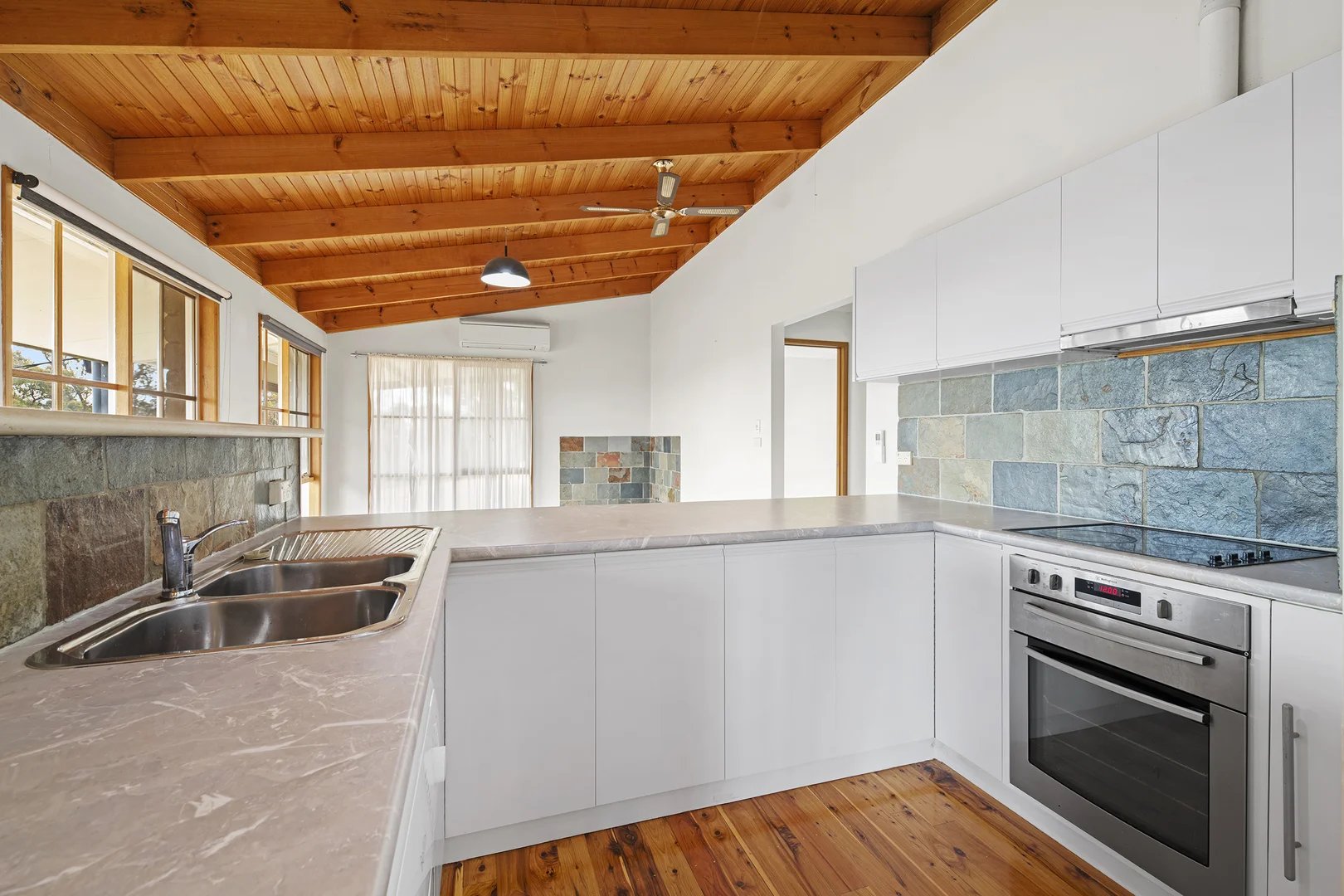 Additional image 3 of 43 Meadows Lane, Heathcote VIC 3523