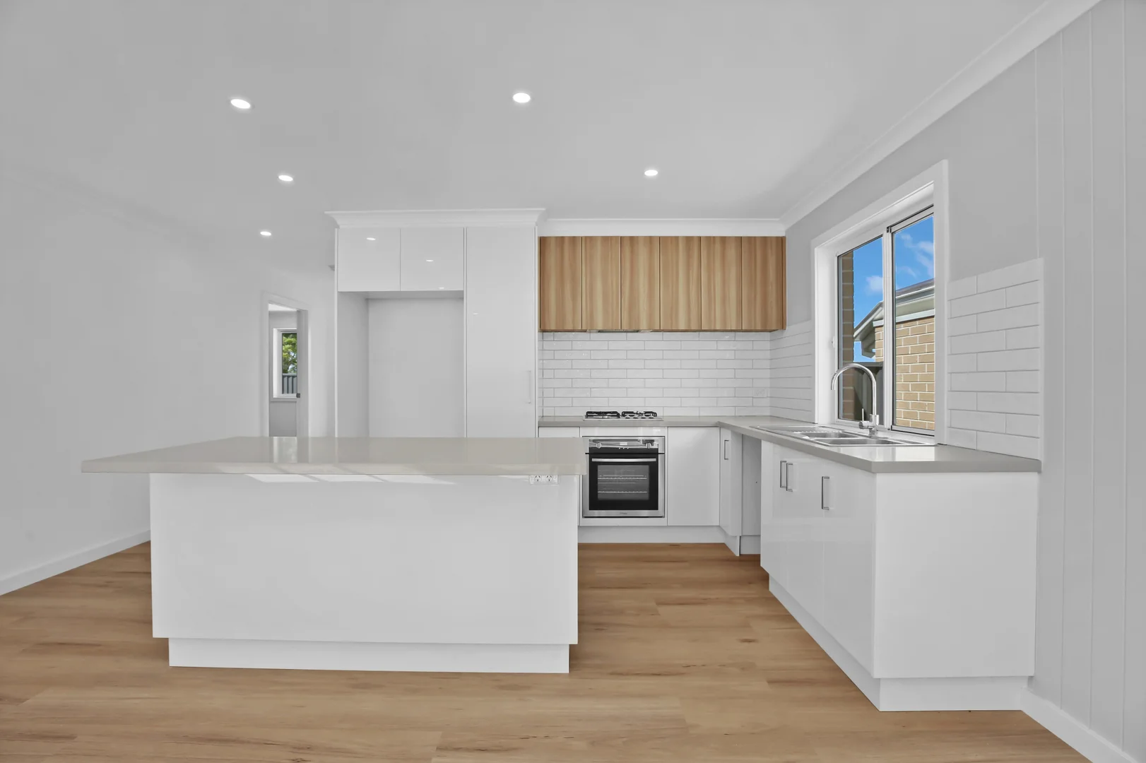 Additional image 3 of 2, 3, 4 & 5/20 Garfield Road, Garfield VIC 3814