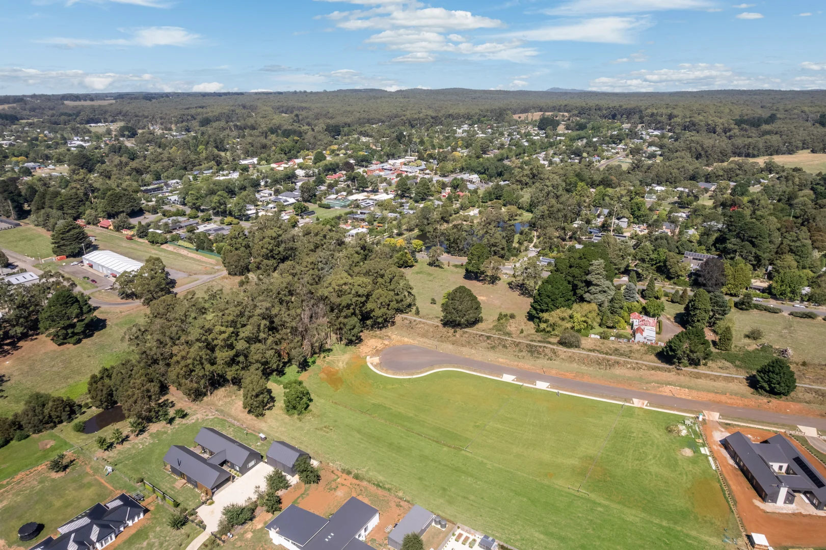 Additional image 10 of 5 Ogden Grove, Trentham VIC 3458