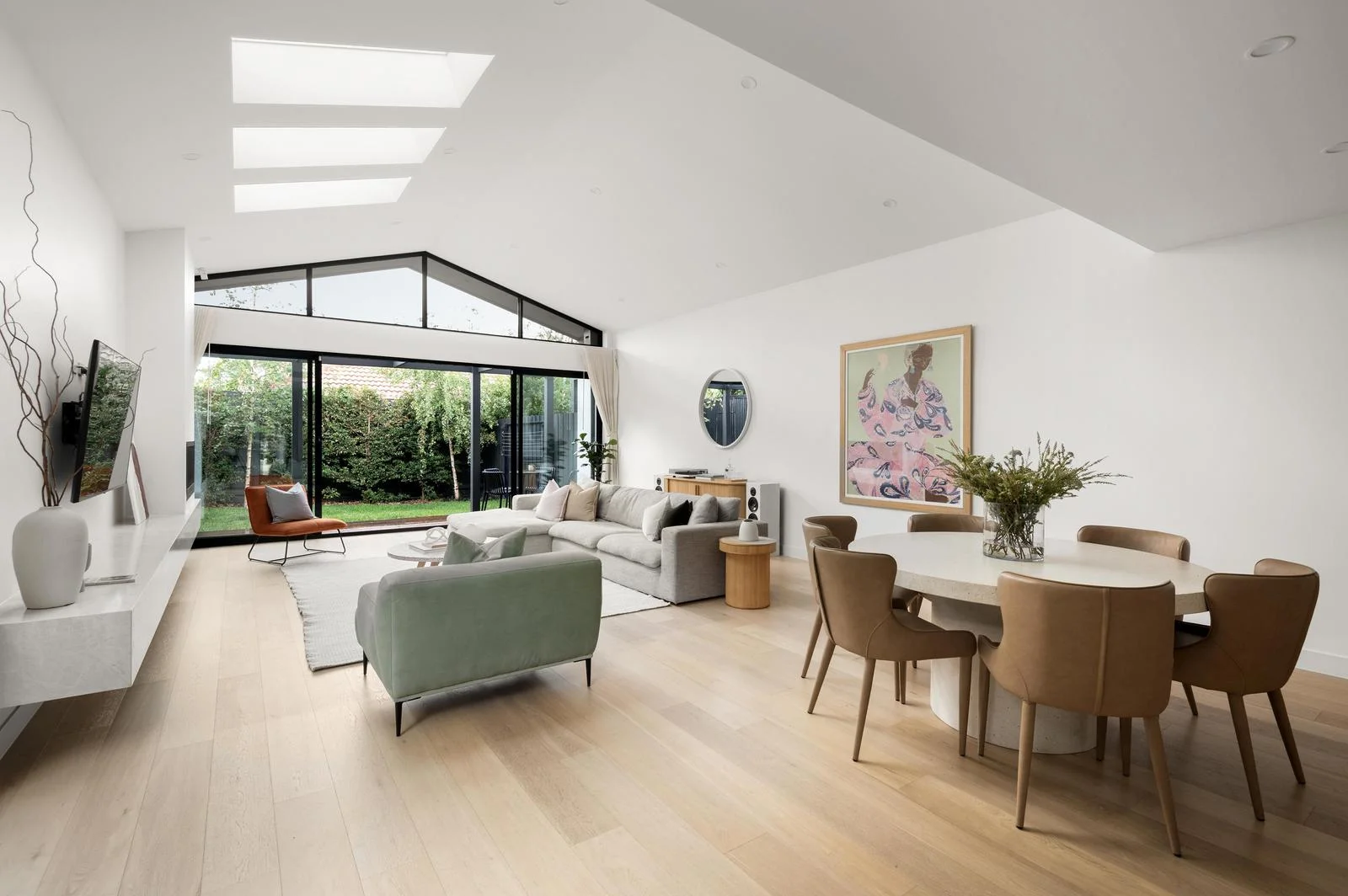 Additional image 2 of 8b Tanner Grove, Northcote VIC 3070