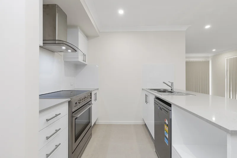 Additional image 30 of Orford TAS 7190