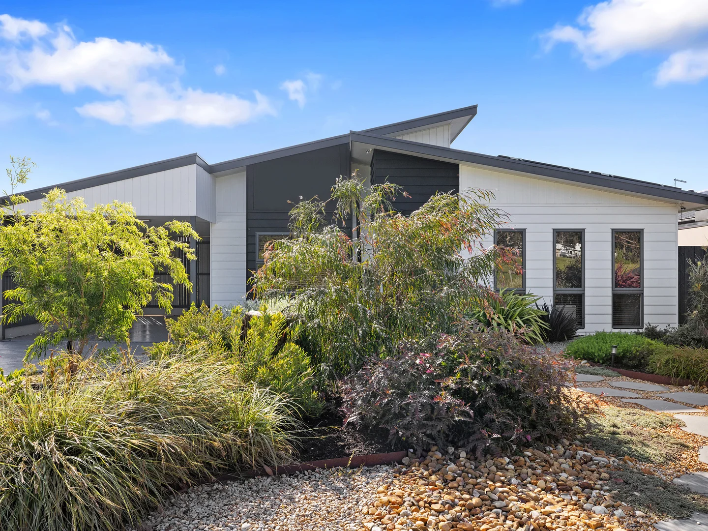 Additional image 35 of 10 Tatiara Drive, Grantville VIC 3984