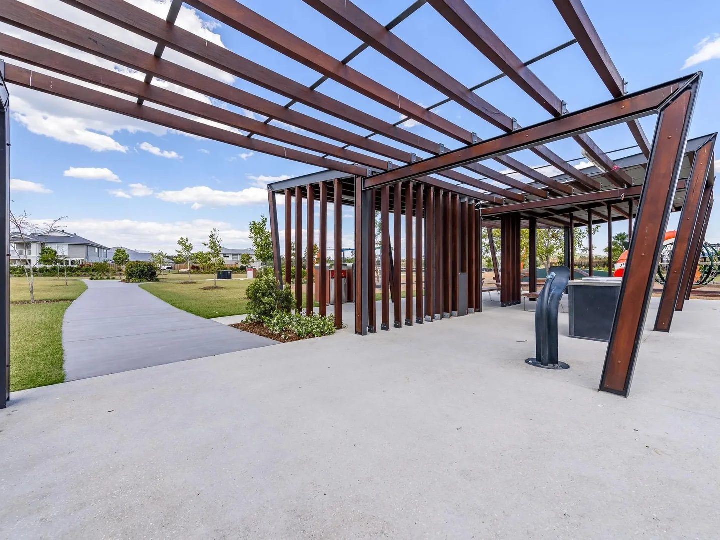 Additional image 14 of 4 Laurel Drive, Helensvale QLD 4212