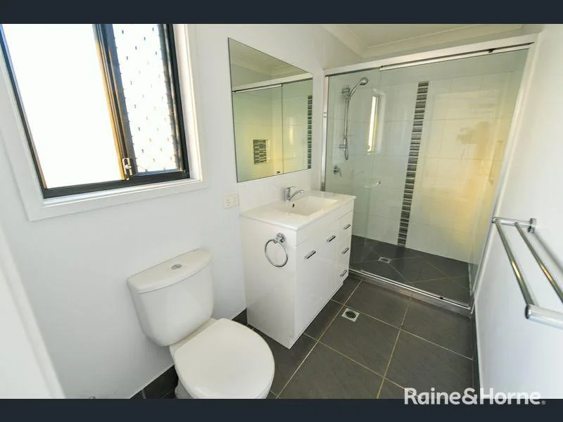 Additional image 10 of 2/1 AGNES STREET, South Gladstone QLD 4680