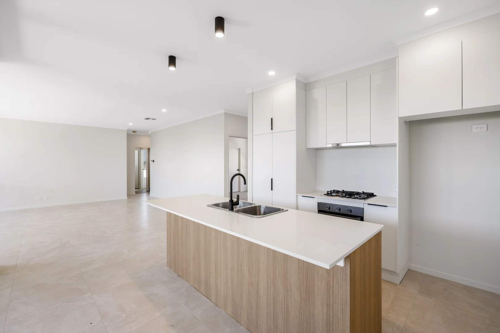 Additional image 2 of 116A Bridge Road, Pooraka SA 5095