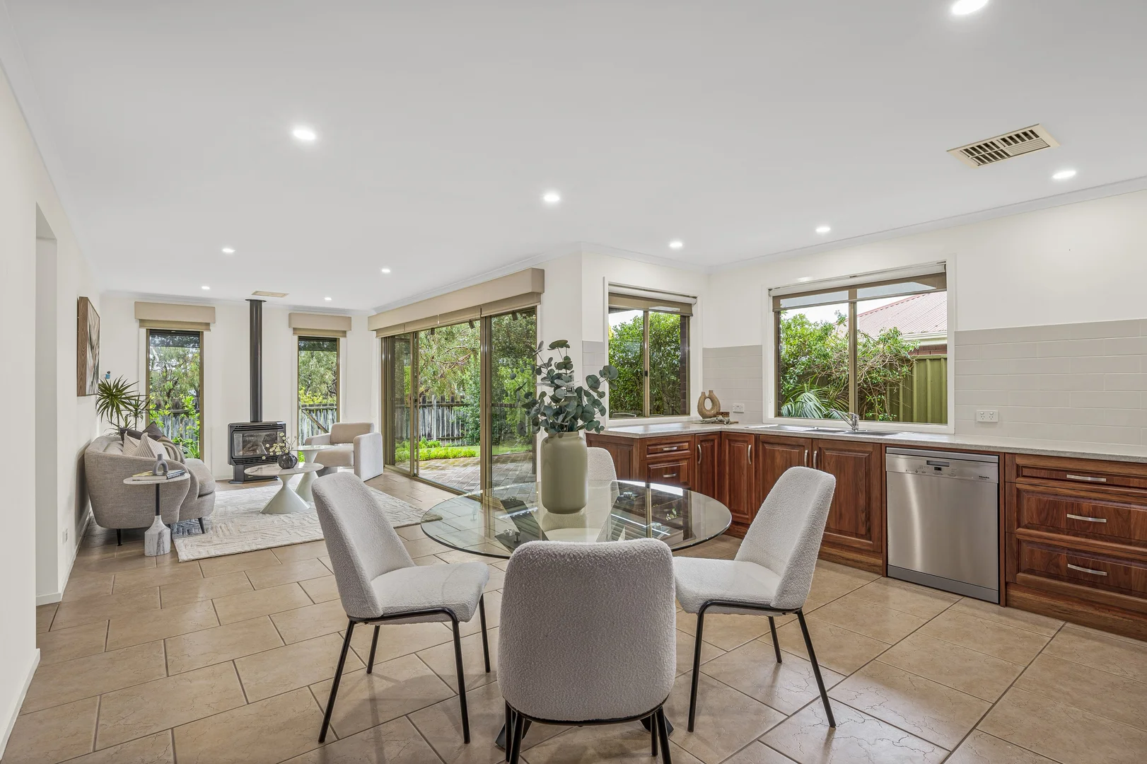 Additional image 13 of 1 Monarch Court, Willunga SA 5172