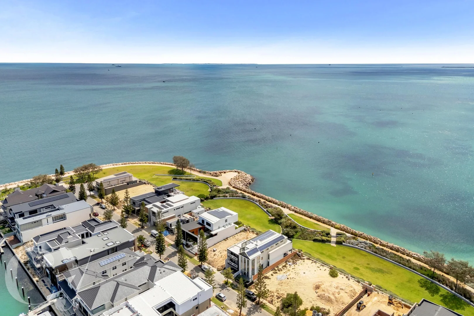 Additional image 12 of 22 Chelydra Point, North Coogee WA 6163