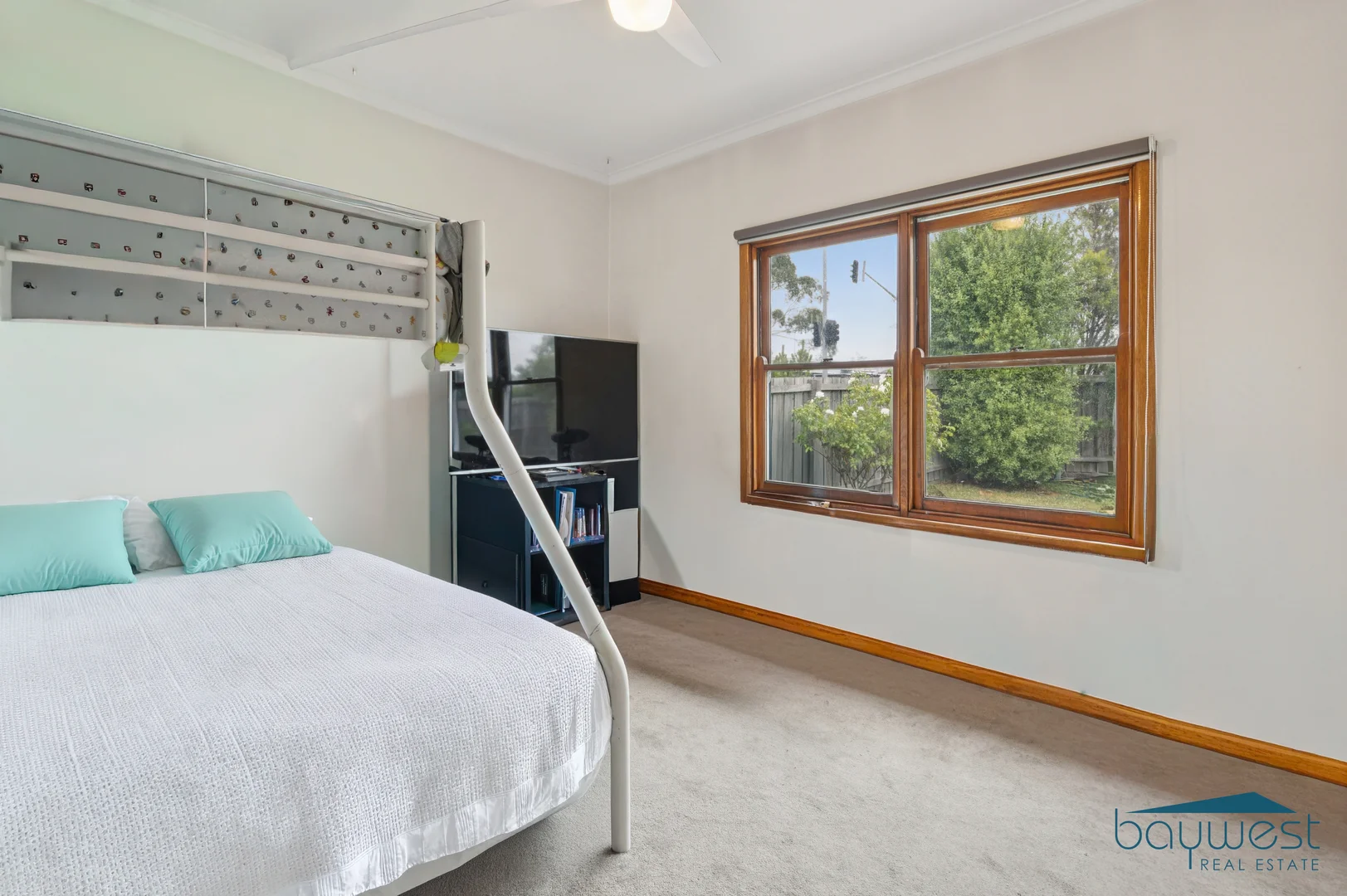 Additional image 5 of 1/24 Eramosa Road West, Somerville VIC 3912