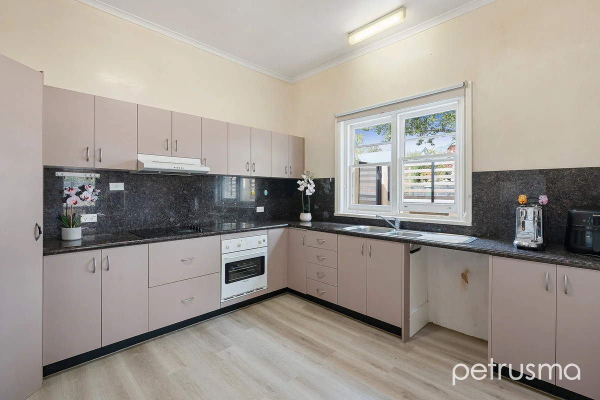 Additional image 7 of 1/18 View Street, Sandy Bay TAS 7005