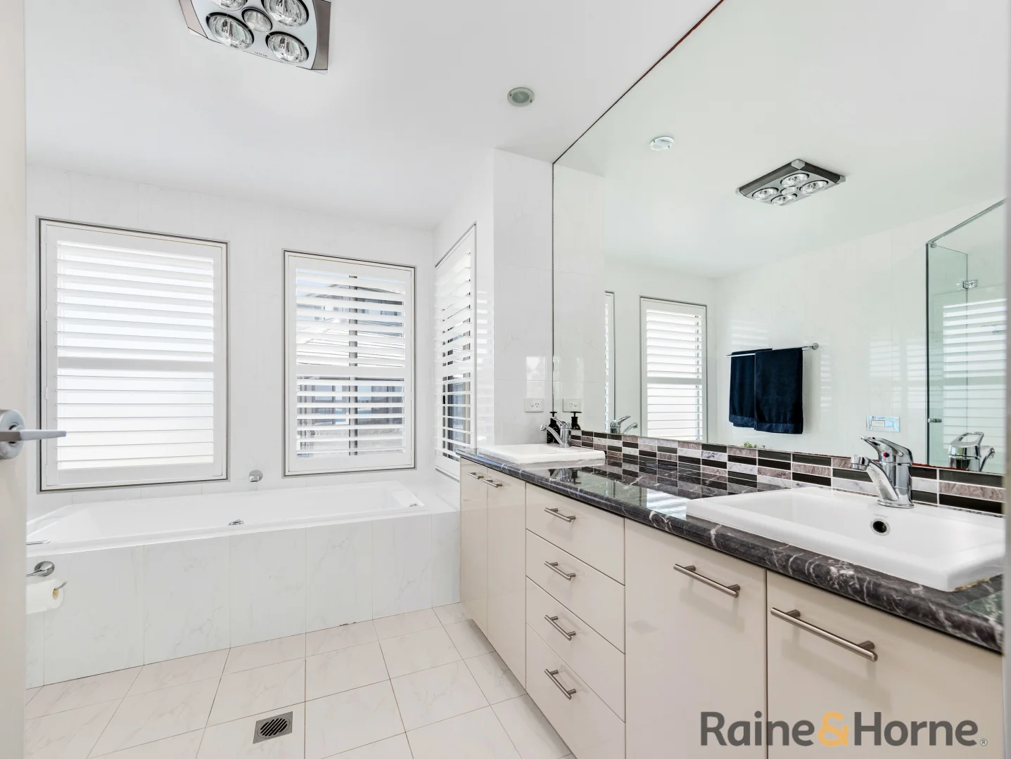 Additional image 39 of 129 Annetts Parade, Mossy Point NSW 2537