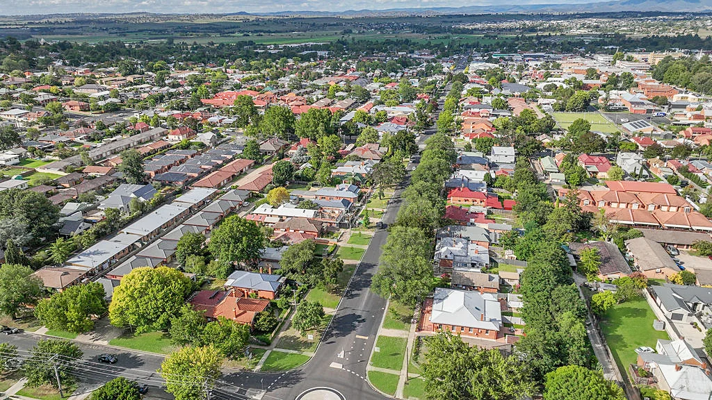 Additional image 16 of 242 Rankin Street, Bathurst NSW 2795