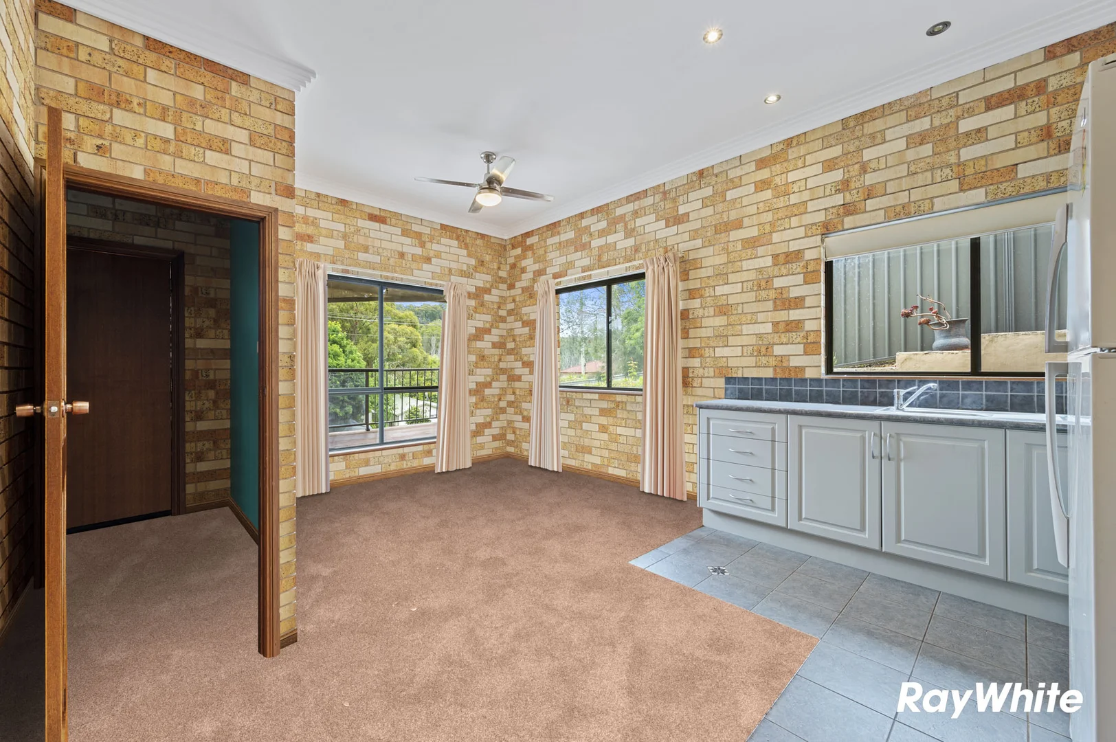 Additional image 17 of 13 Albatross Road, Catalina NSW 2536