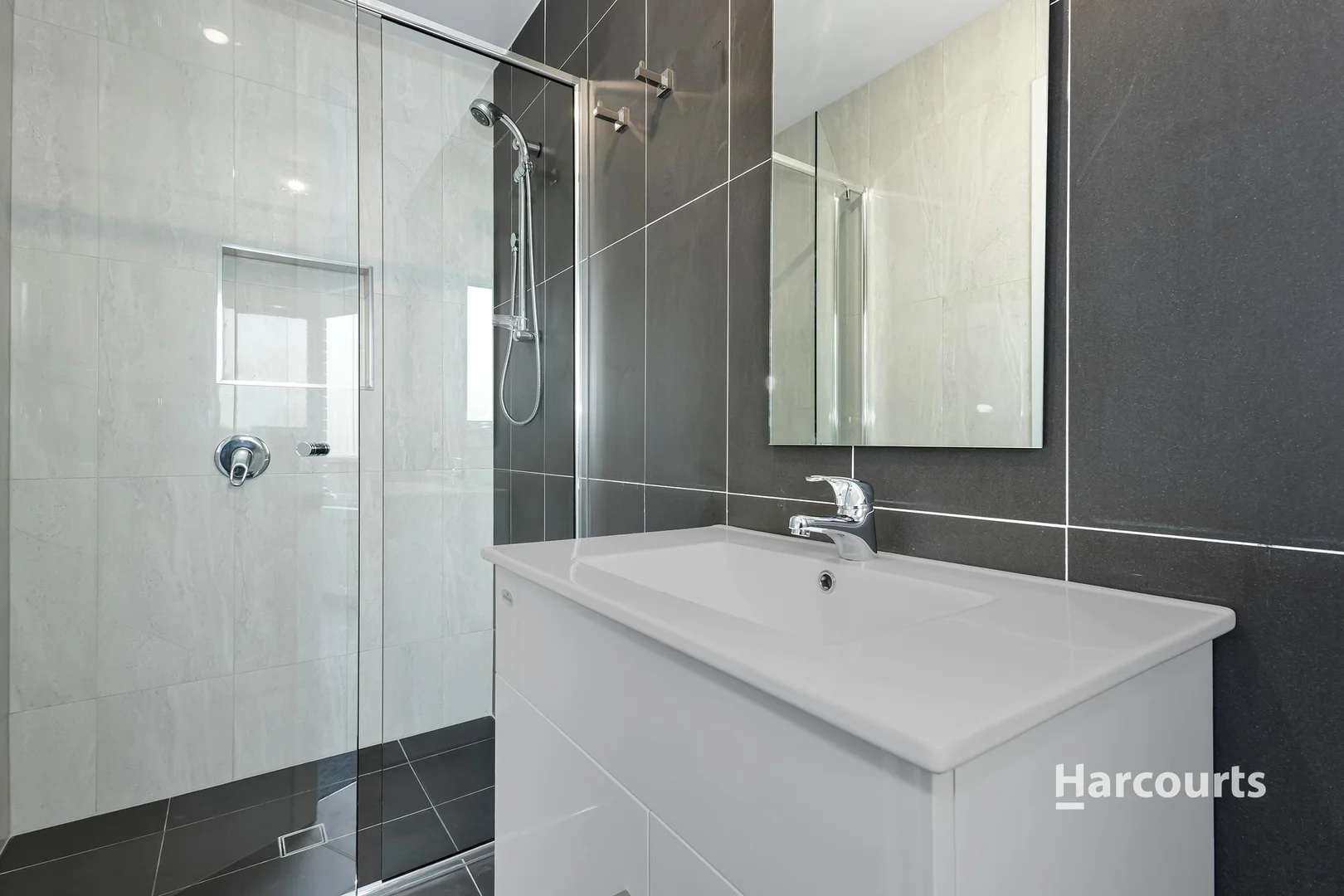 Additional image 10 of Units 1 & 2/39 Loongana Avenue, Shorewell Park TAS 7320