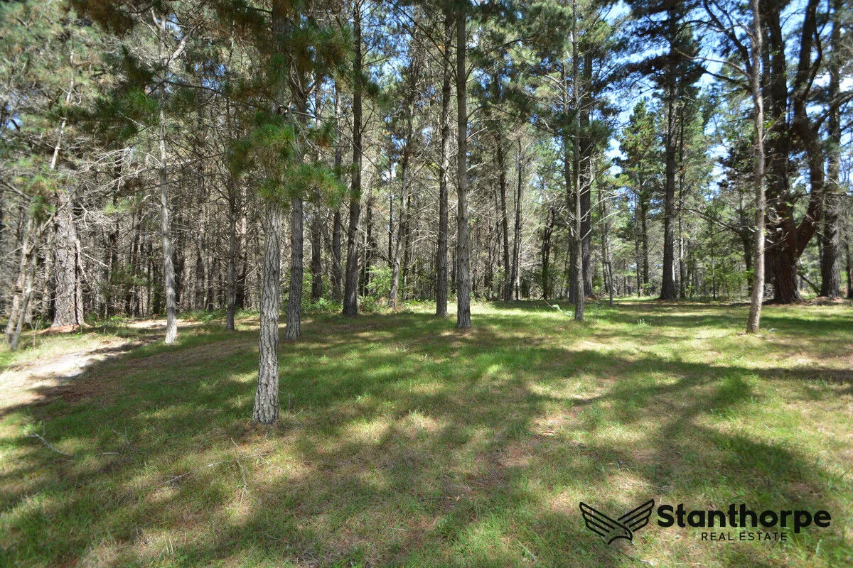 Additional image 27 of 240 Panoramic Drive, Sugarloaf QLD 4380