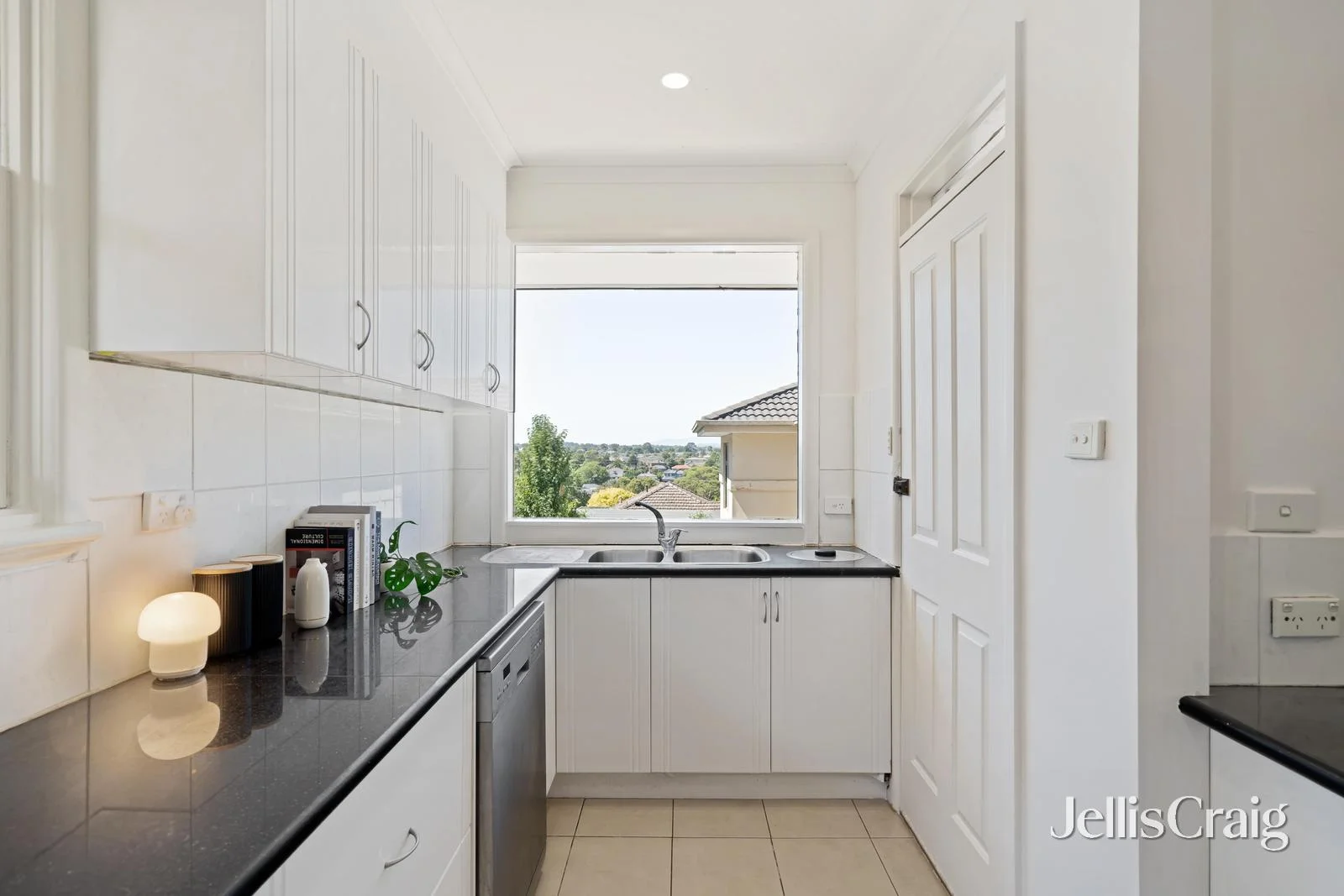 Additional image 4 of 82 Whittens Lane, Doncaster VIC 3108