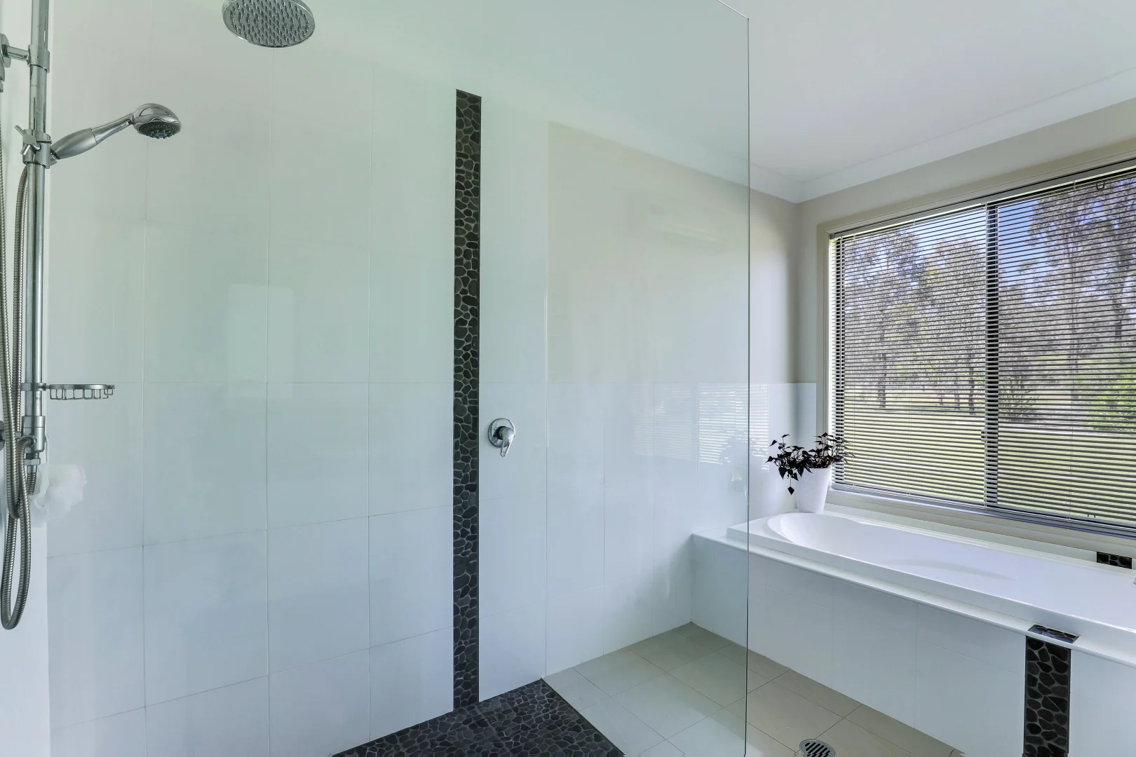 Additional image 13 of 132 Dight Road, Rosenthal Heights QLD 4370