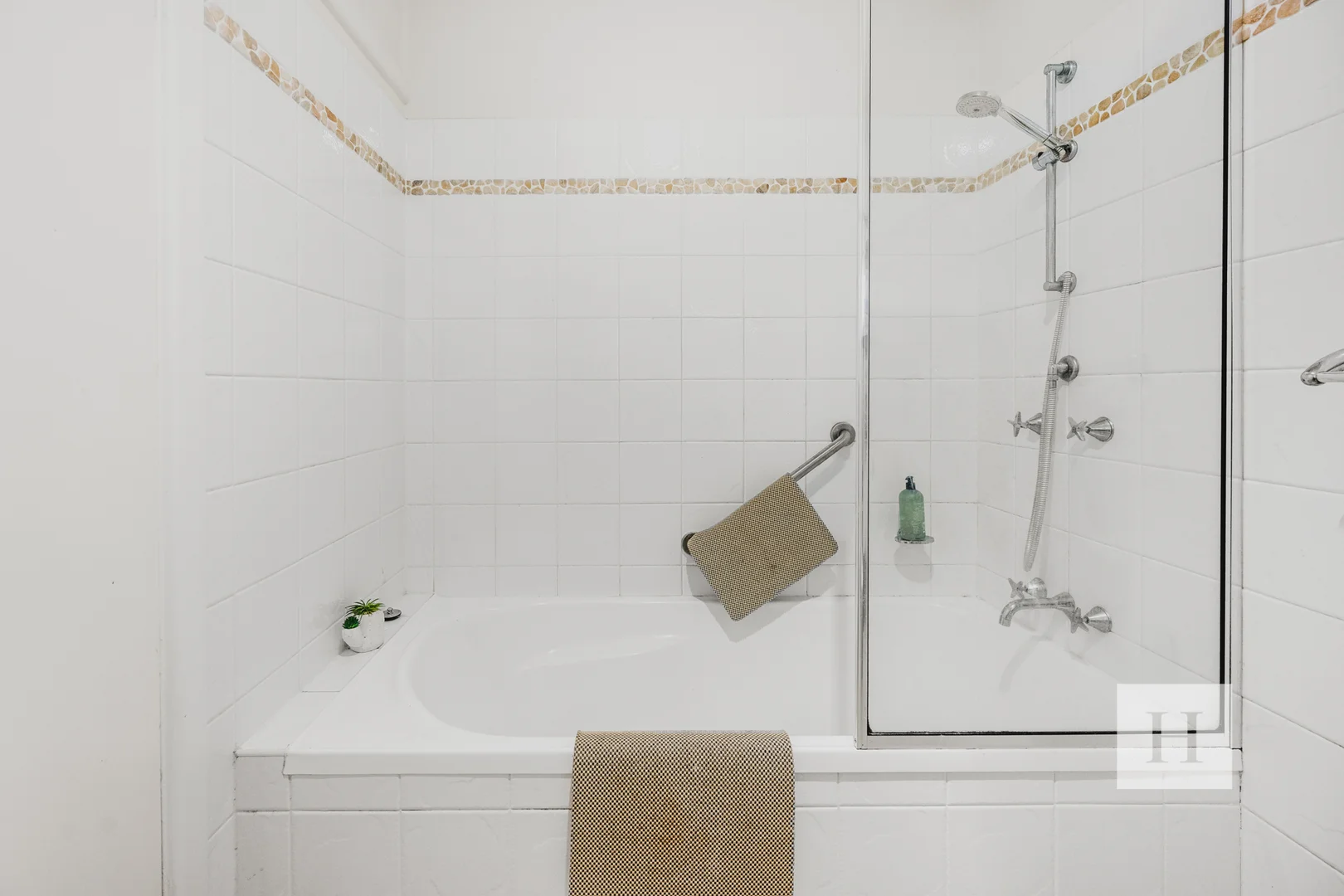 Additional image 13 of 162 Main Road, Toukley NSW 2263