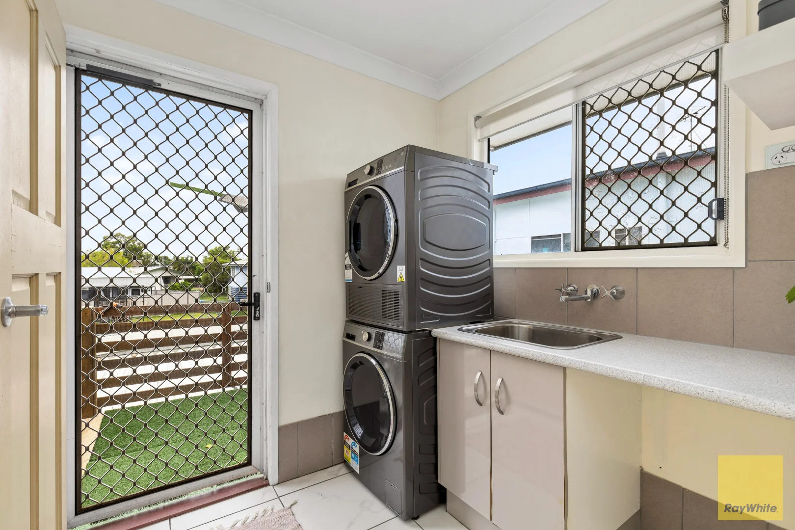 Additional image 17 of 87 Opal Street, Emerald QLD 4720