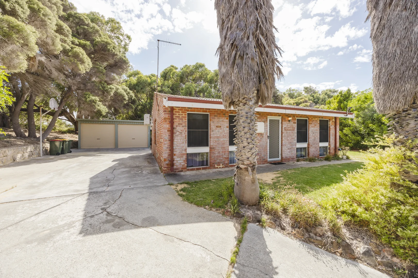 Additional image 2 of 24 Chrisp Place, Yanchep WA 6035