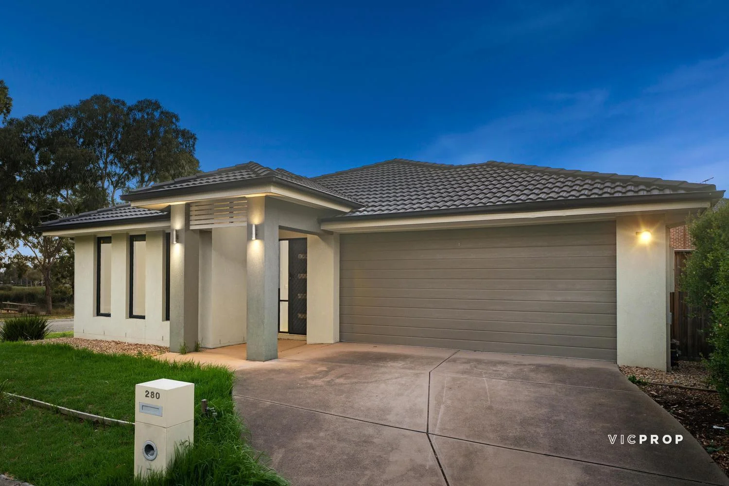 Additional image 2 of 280 Boardwalk Boulevard, Point Cook VIC 3030