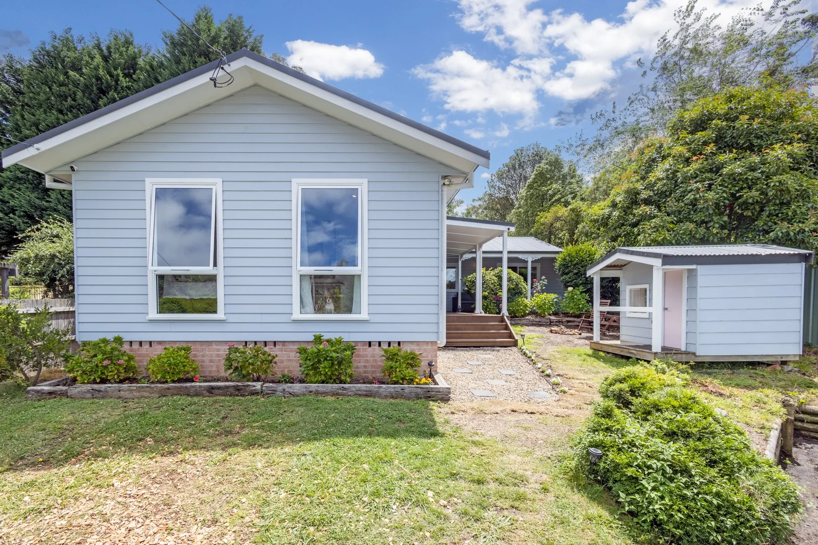 20 Hill Street, Wentworth Falls NSW 2782