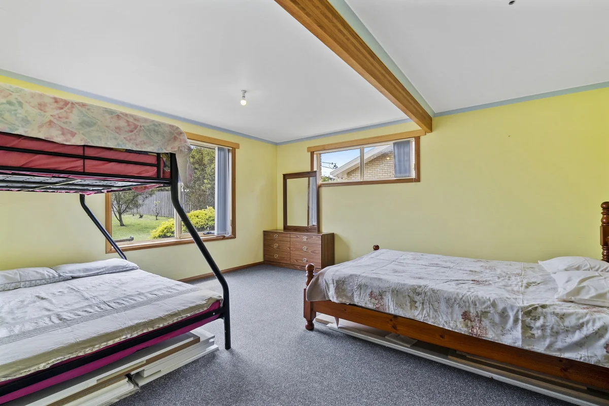 Additional image 20 of 8 Sunny View Avenue, Swansea TAS 7190