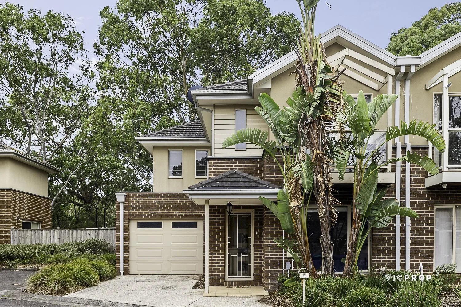 20/5 Delacombe Drive, Mill Park VIC 3082