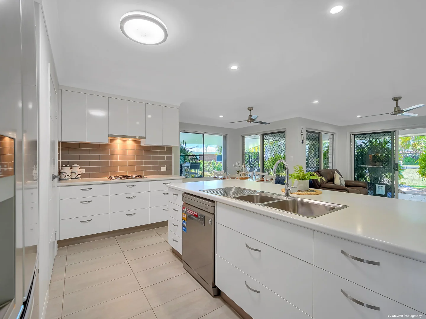 Additional image 11 of 3 Tranquility Court, River Heads QLD 4655