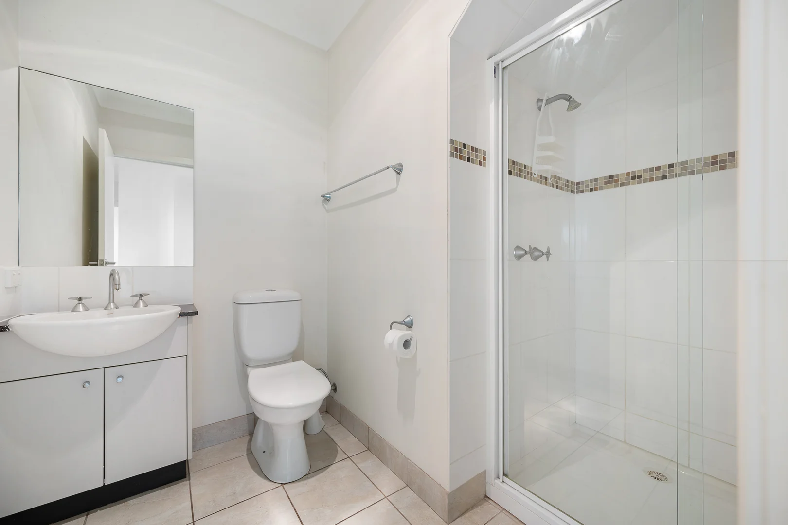 Additional image 10 of 7/14-16 Hopetoun Street, Inverloch VIC 3996