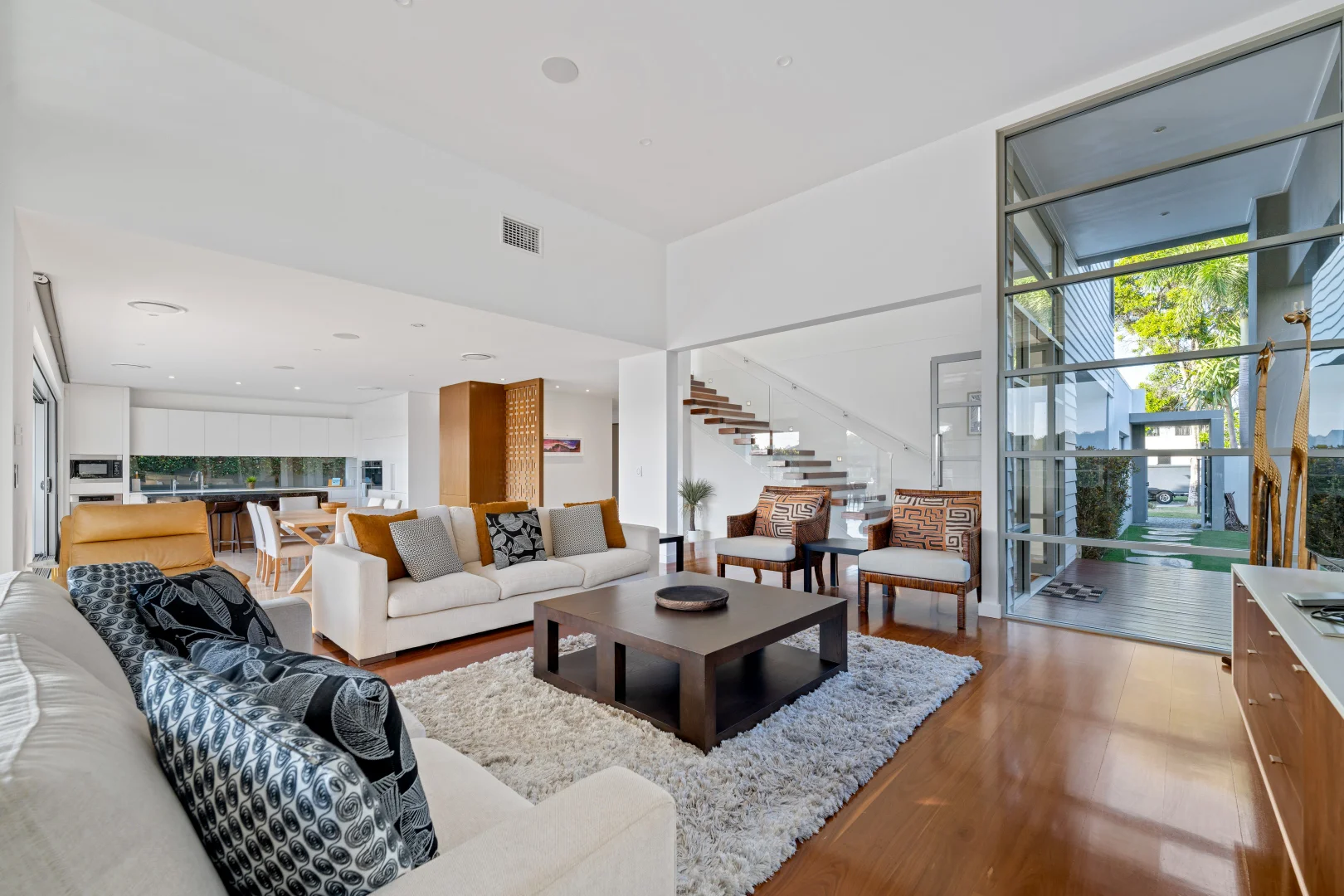 Additional image 13 of 41 Conifer Crescent, Broadbeach Waters QLD 4218