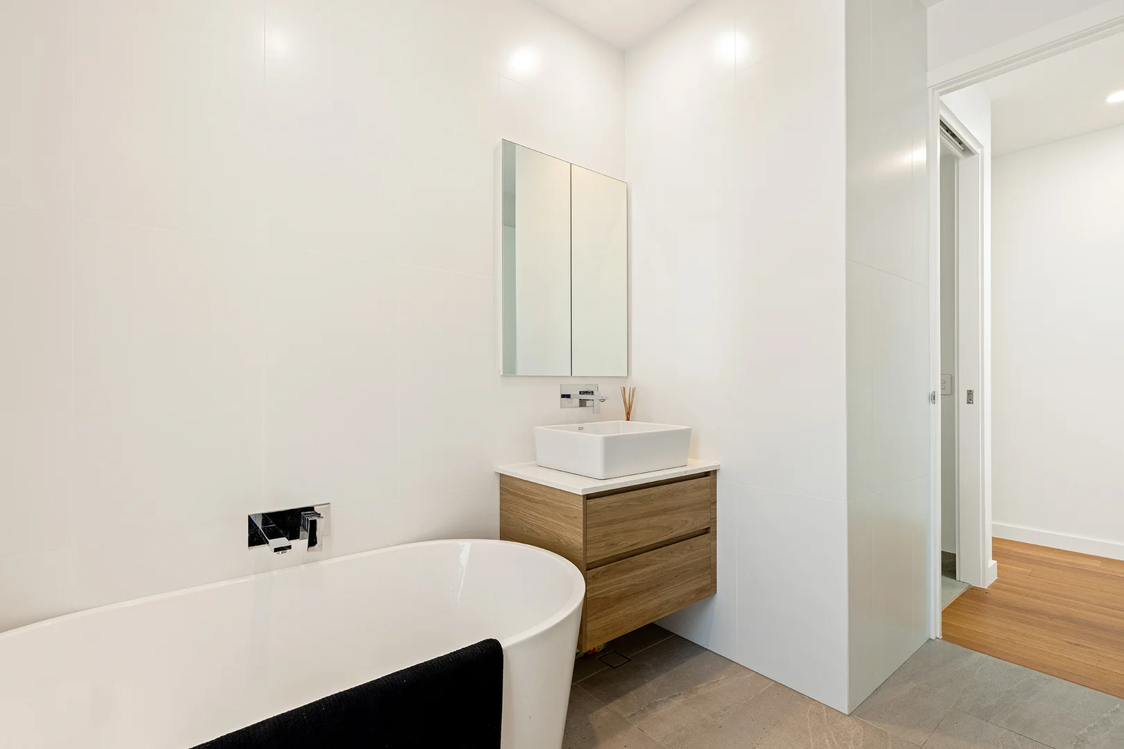 Additional image 9 of 1/55 Breaker Street, Main Beach QLD 4217