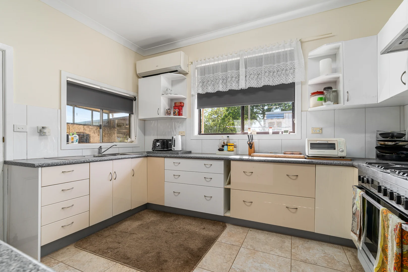 Additional image 4 of 28 Belmore Street, Canowindra NSW 2804