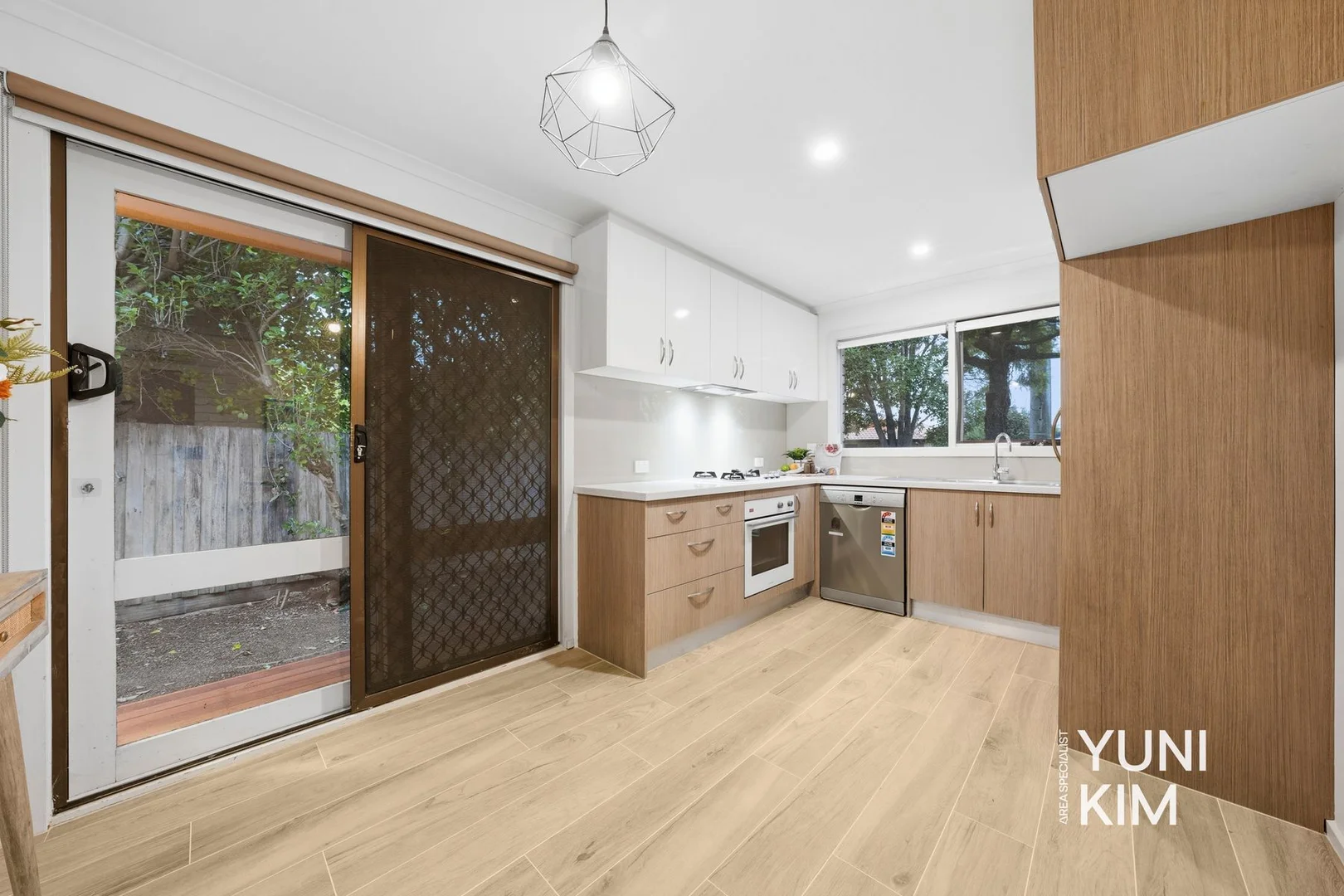 Additional image 11 of 3/21 Quaintance Street, Mount Waverley VIC 3149