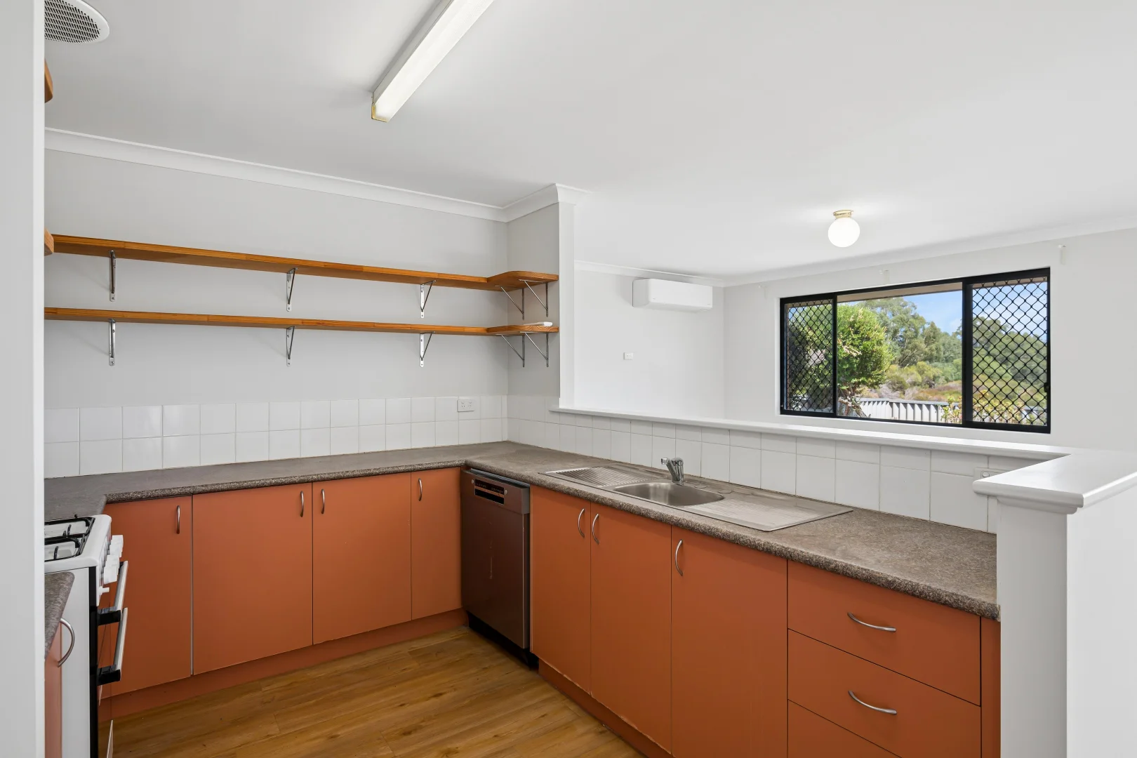 Additional image 8 of 27/11 Elvire Street, Viveash WA 6056