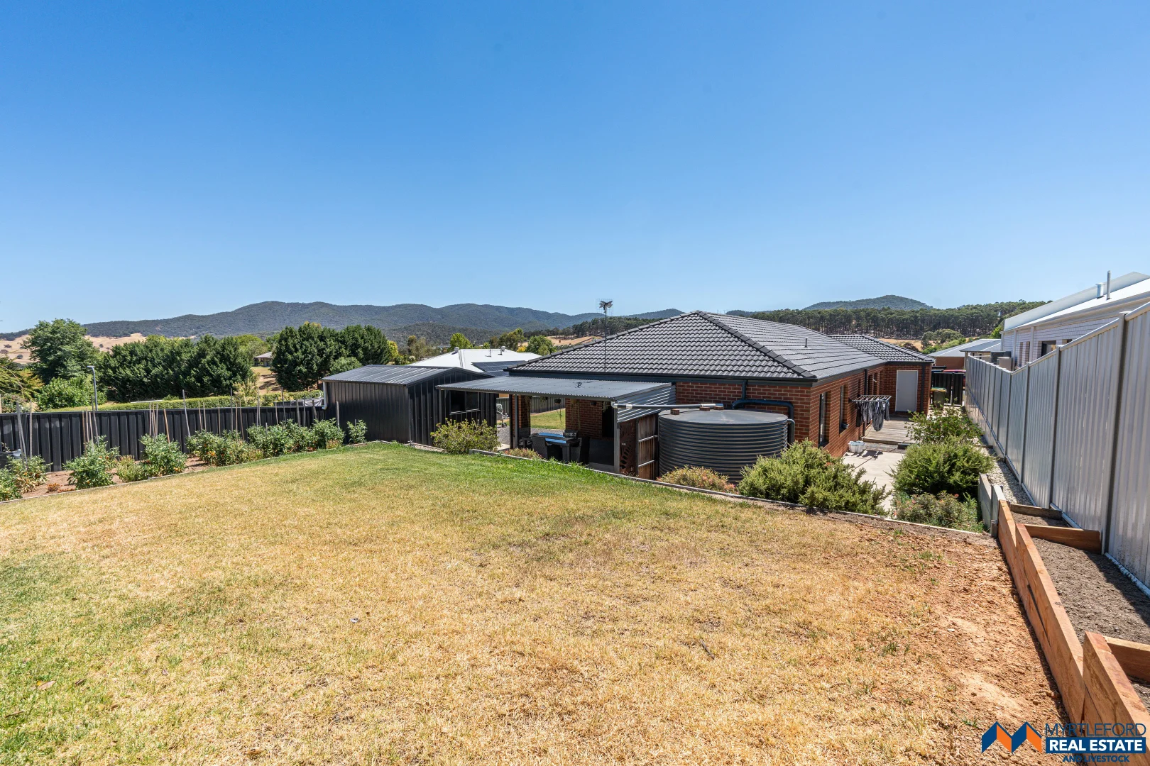 Additional image 29 of 4 Washington Parade, Myrtleford VIC 3737