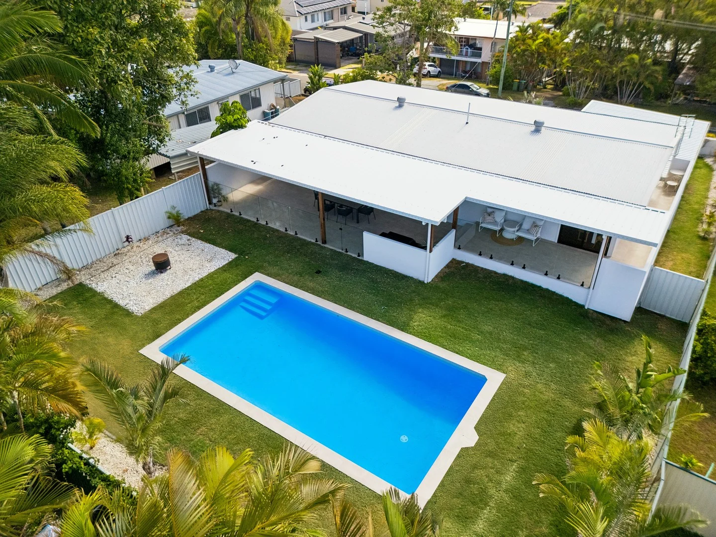 Additional image 2 of 17 Rodlan Parade, Labrador QLD 4215