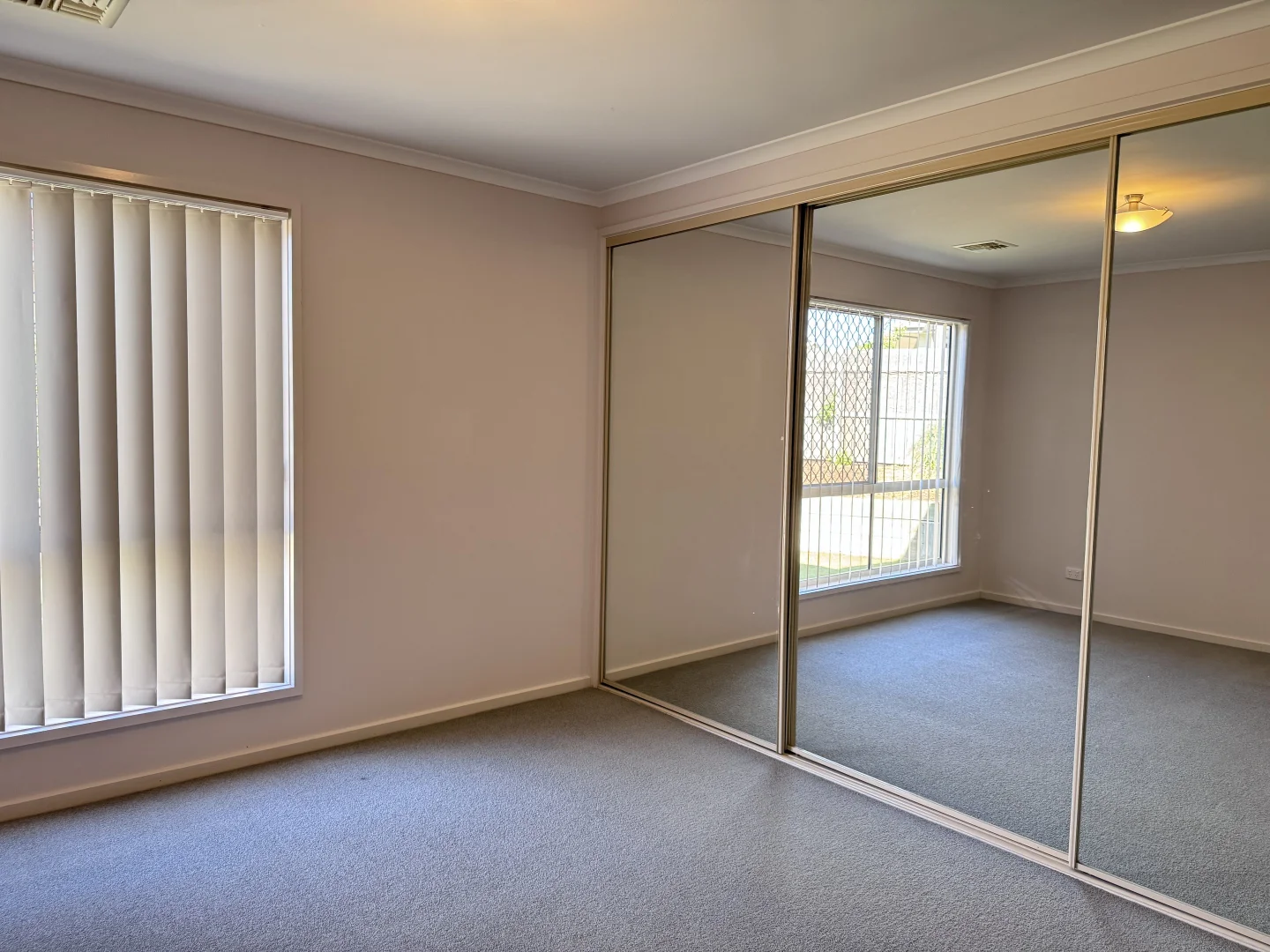 Additional image 6 of Harrison ACT 2914