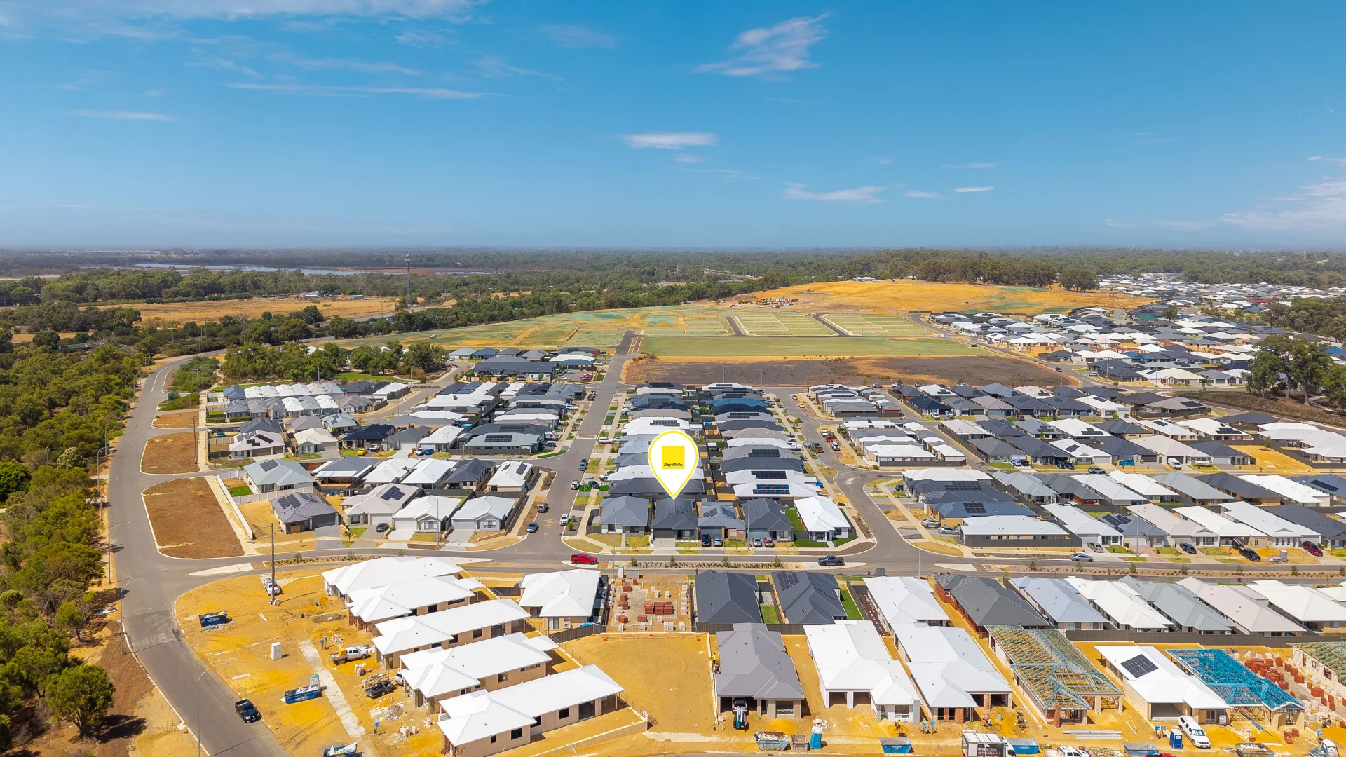 Additional image 18 of 11 Orchardleigh Boulevard, Lakelands WA 6180