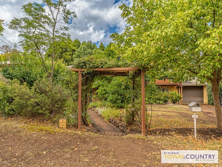 Additional image 12 of 3 Bona Vista Road, Armidale NSW 2350