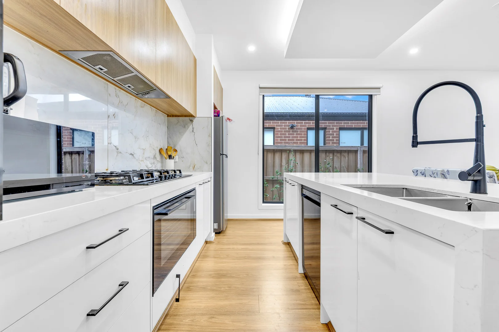 Additional image 2 of 28 Kyah Street, Fraser Rise VIC 3336