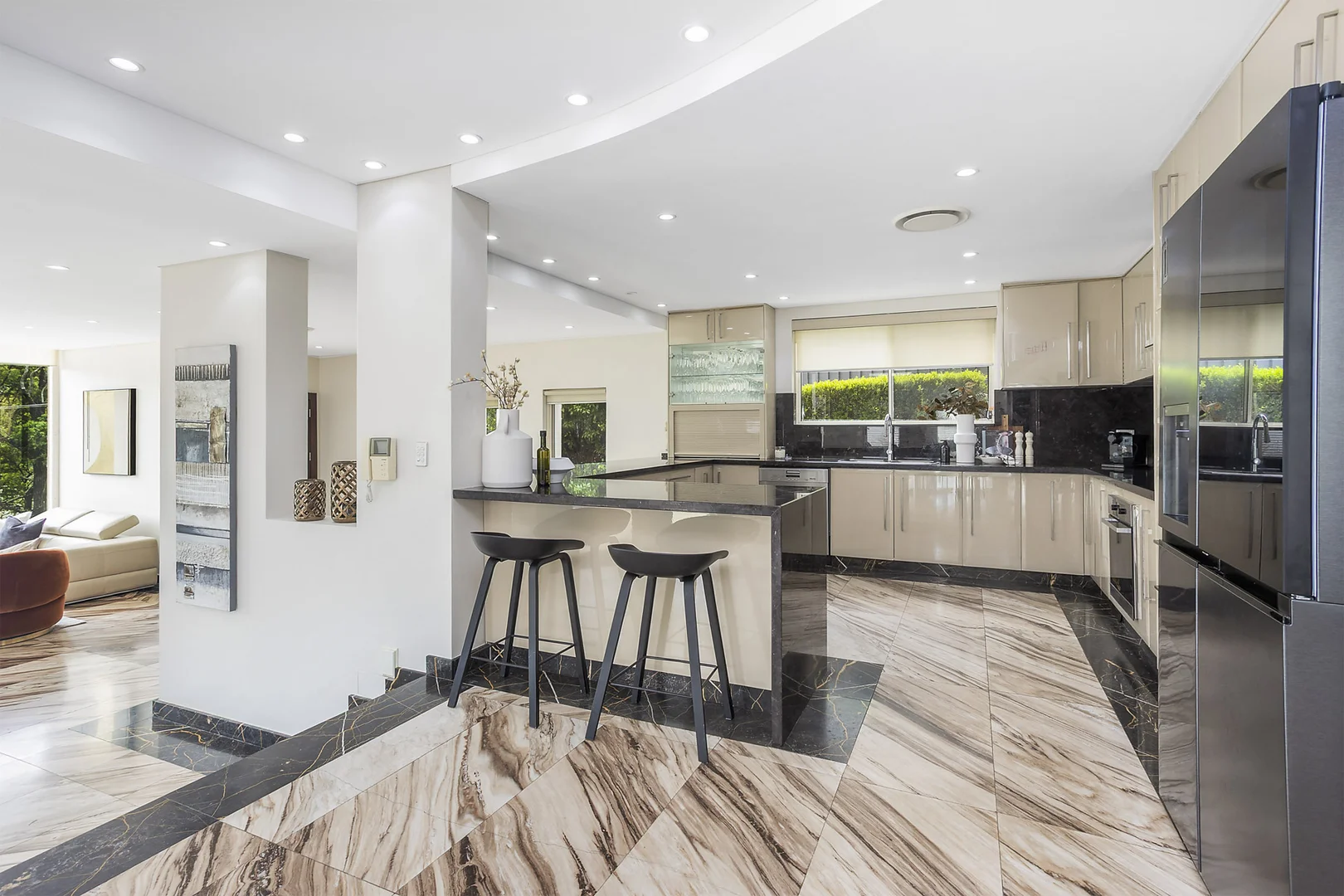 Additional image 4 of 74 Griffin Parade, Illawong NSW 2234